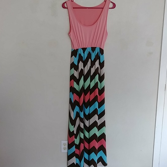 Dresses & Skirts - summer Maxi dress